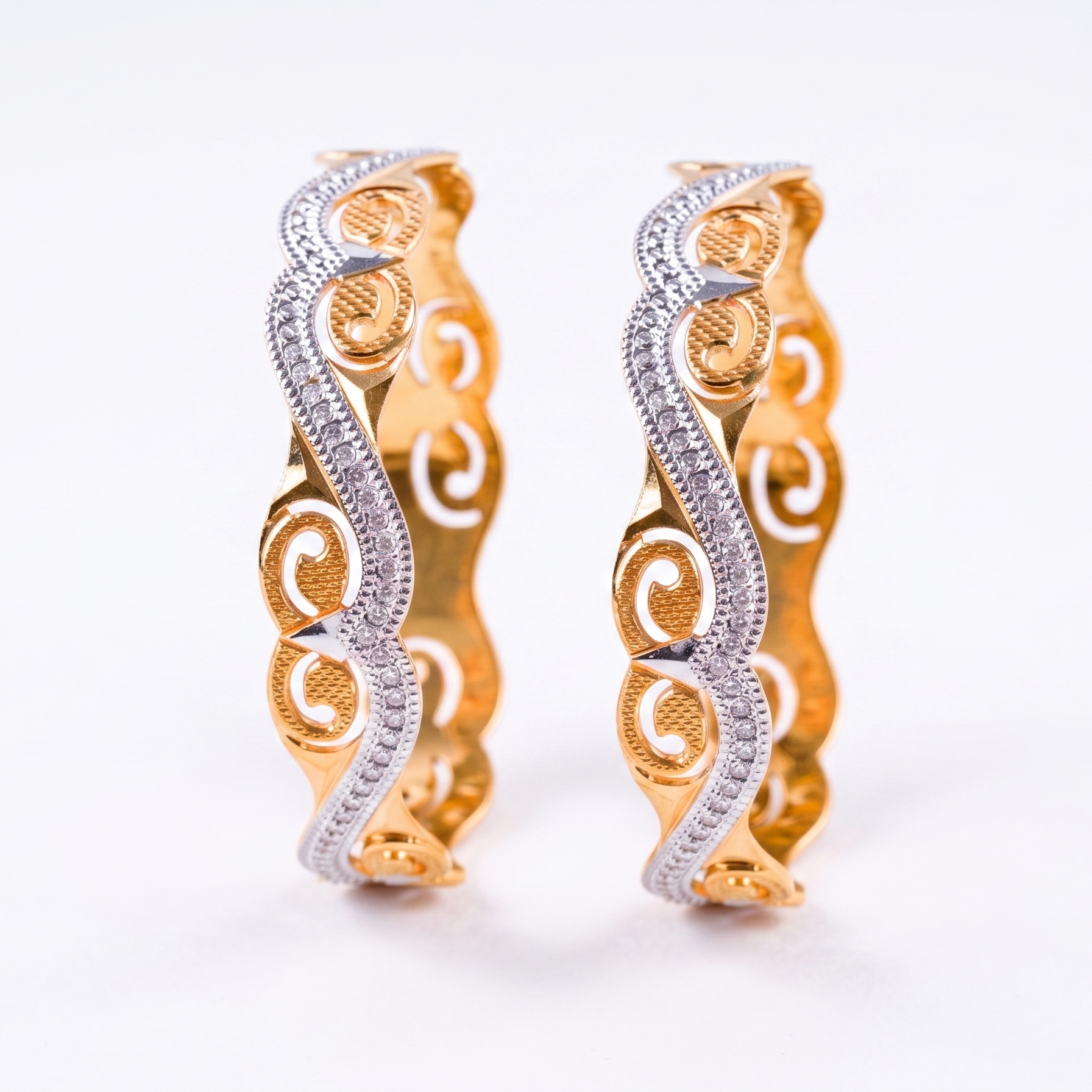 Rodium Cutting Bangle