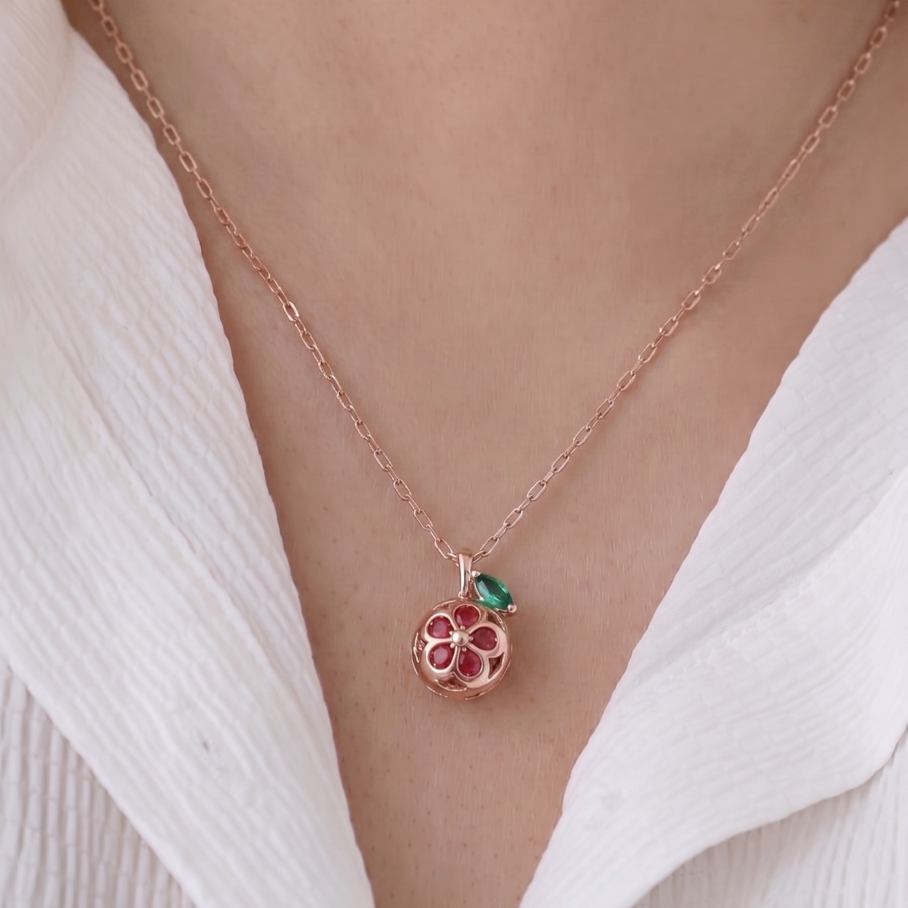 Silky rose Gold Chain